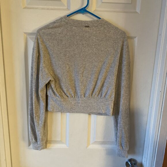 Gilly Hicks Cropped Sweatshirt Women’s Size XS Gray Find Your Happy Place - Picture 5 of 11